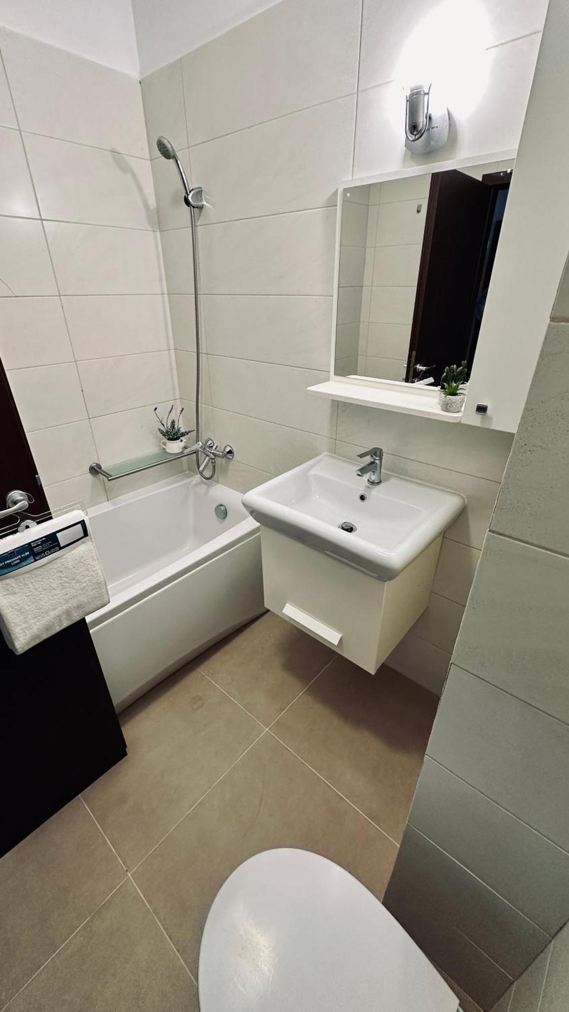 Bonjour Residence With Terrace And Parking Cluj Napoca Bagian luar foto